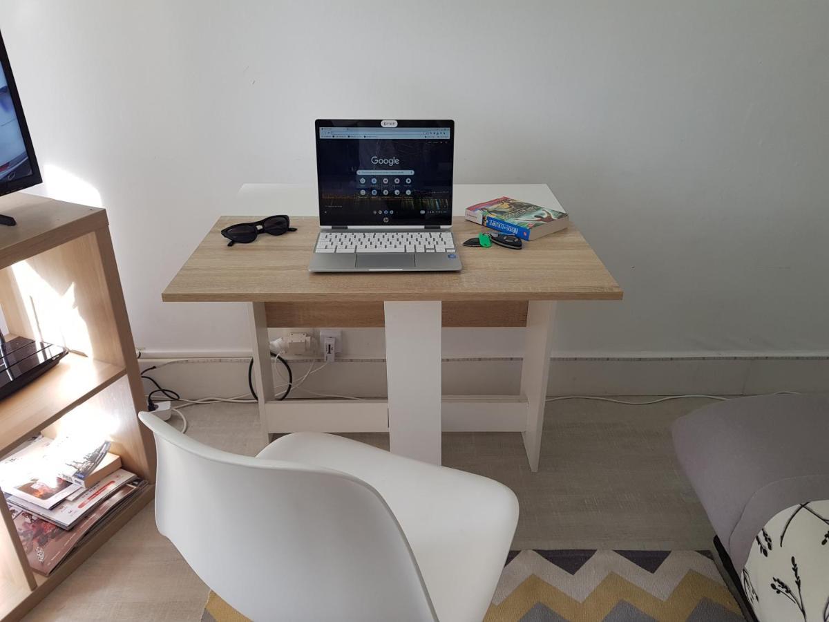 Corail Studio - 2Min Plage Centre Ville - Clim - Wifi - Parking Prive - Ideal Famille - La Grande Motte Экстерьер фото